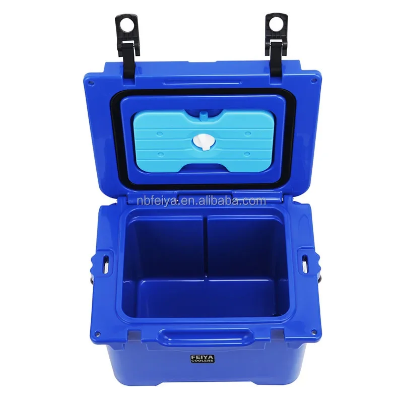 17QT portable promotion rotomolded coolers christmas ice box coolers outdoor camping gift ice chest