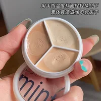 sweet mint three-color concealer covers spots, acne marks, dark circles, and grooming foundation does not take off makeup. 1