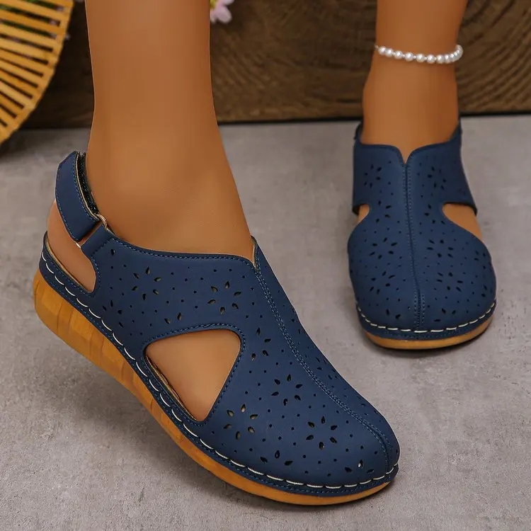 Summer 2026 Platform Fashion Sandals Hollow Out Buckle Roman Style Women Lightweight Slip-On Shoes Ladies_vogvips.com