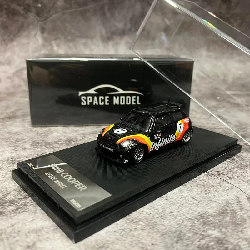 

Space Model 1:64 Model Car MINI Cooper F56 Alloy Die-Cast Vehicle - Thailand Edision