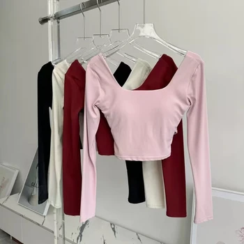 Women’s Cross Back Yoga Top 1