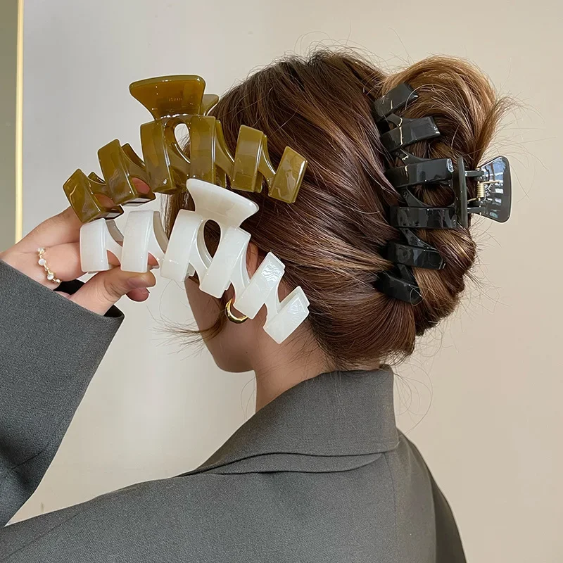 Hair Clips Large Oversize Acrylic Hair Claw Crab Women Solid Plastic Big Shark Barrettes Accessories Girls Hairpin