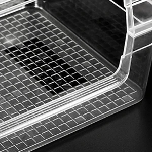 Vasca Da Bagno Per Uccelli Trasparente 13x13x17 Cm - Con 6 Giocattoli In Legno, Design Antigoccia Per Gabbie - Foto 14