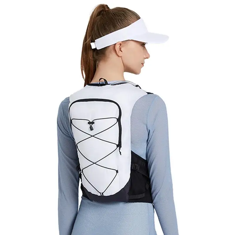 Lightweight Running Hydration Vest for Adventurers