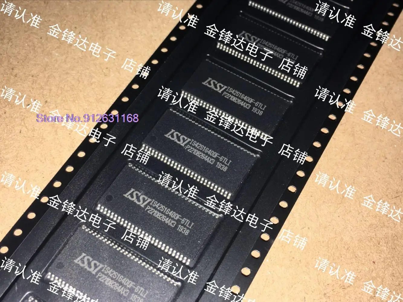 

5PCS/LOT IS42S16400J-7TLI / F-6TLI / C1-7TLI / D-6TLI / /B-7TLI