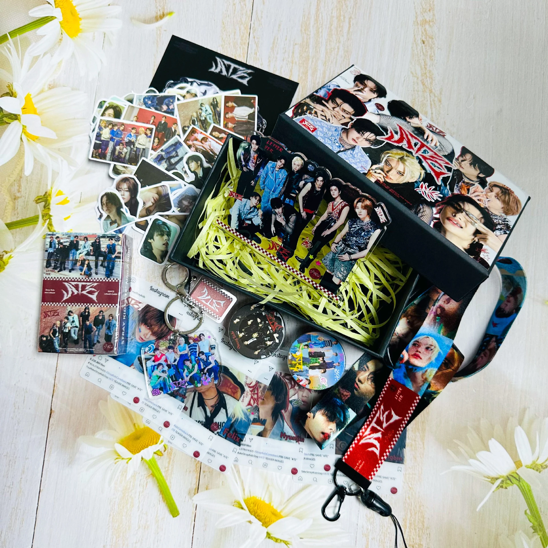 Album Cards New Album gift box Photocards collection Lomo Cards High Quality Print Photo cards fan gift
