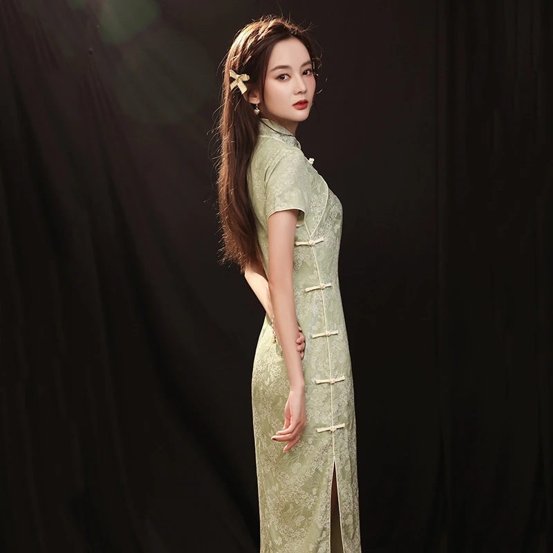 Dammosi 2024 새로운 청소년 녹색 여성을위한 향상된 우아한 하이 엔드 에어 드레스 여름 Cheongsam 드레스 유행 긴 드레스