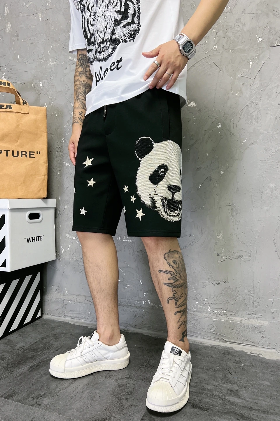 Trendy Panda Hot Drilling Knee-length Pants for Men Large Size Black Straight Pants 2023 New Summer Diamonds Printing Shorts