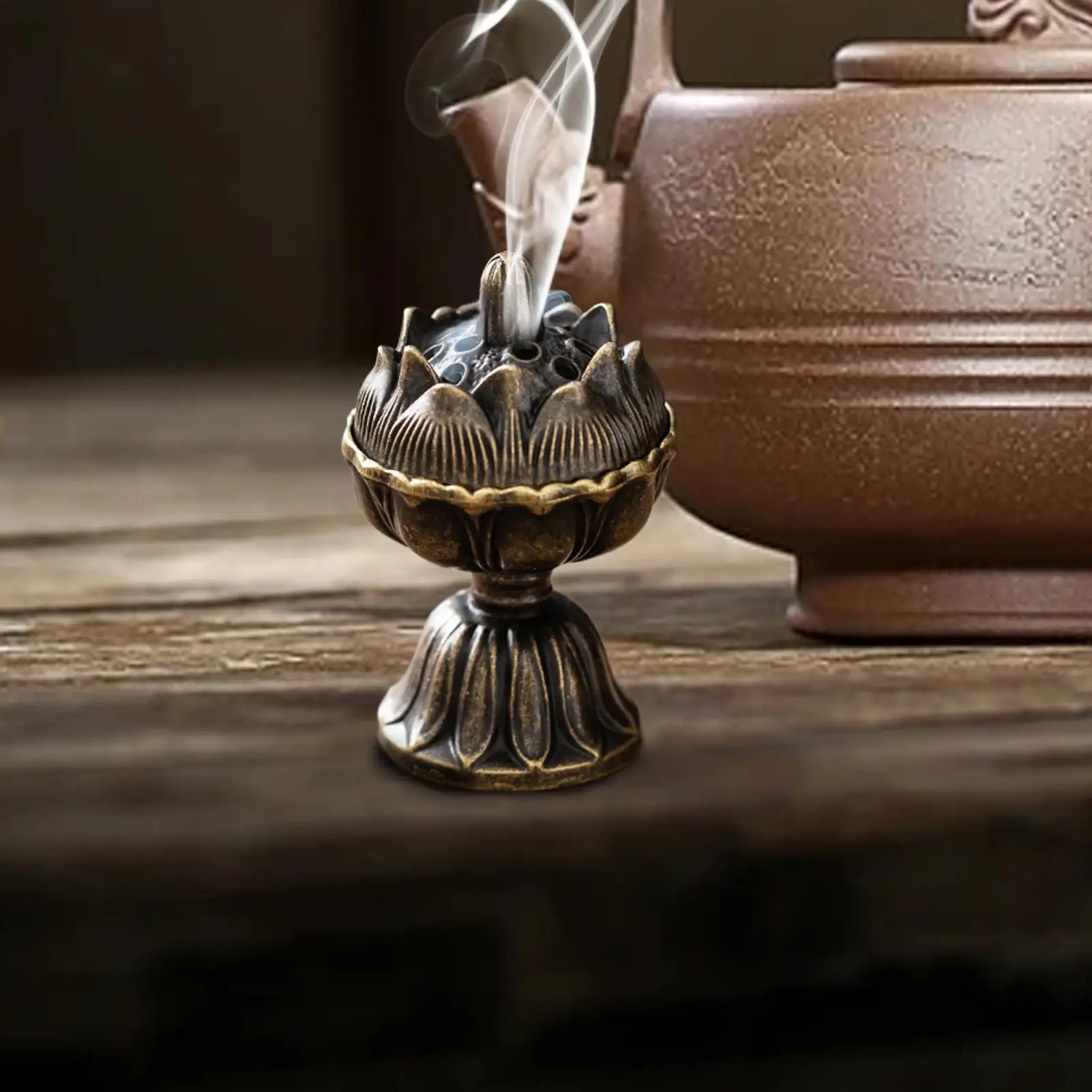 1pc Vertical Incense Burner Mini Alloy Hollow Incense Holder Portable Tabletop Ornament Home Aromatherapy Burner Desk Decoration