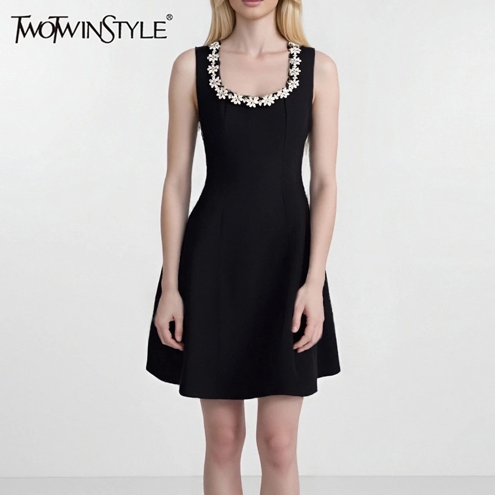 TWOTWINSTYLE Solid Slimming Spliced Bead Luxurious Dresses for Women Round Neck Short Sleeves Tunic Elegant Dress Female Fashion