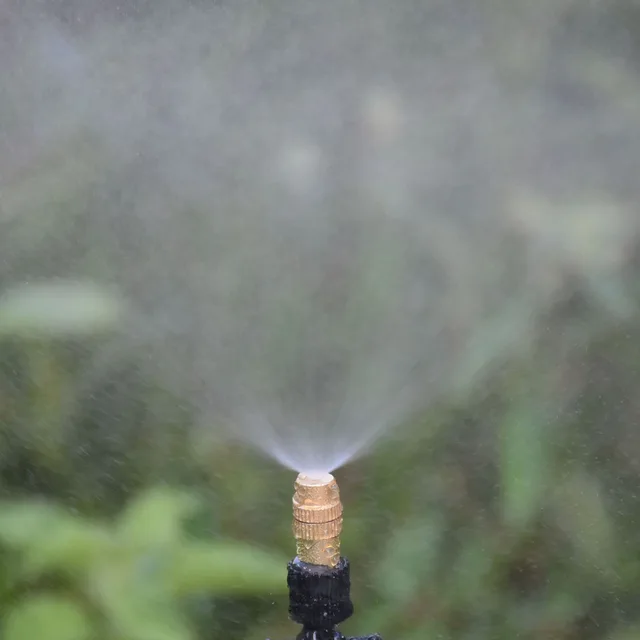 5 M-30 M Kültéri Ködös Hűtőrendszer Kerti Öntözési Öntözés 1/4 ' Sárgaréz Porlasztó Fúvókák 4/7 Mm Tömlő Póló Reteszelő Anyával - Image 4