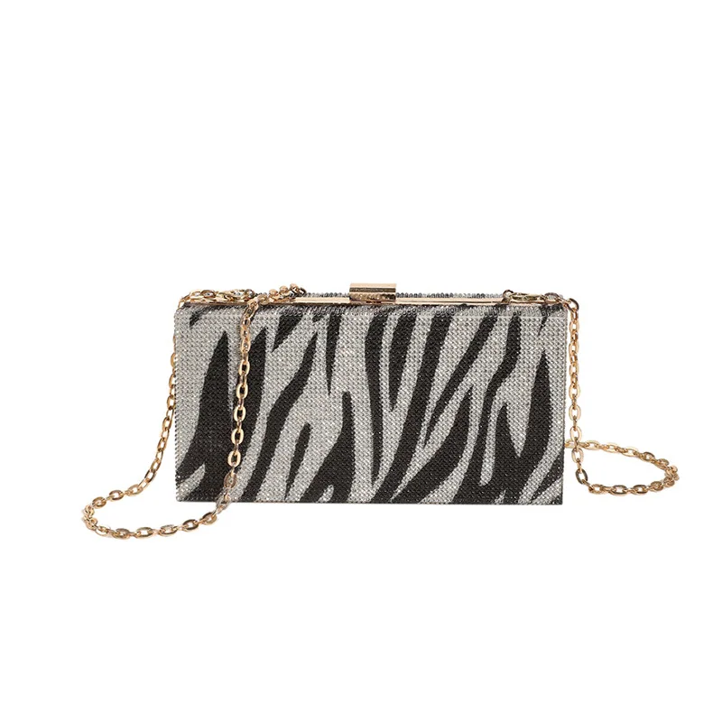Shoulder Evening Cosmetic Woman Bag Clutche Handbag New Fashion Diamond Embedding Y2k Chain Box Party Banquet Wedding Purses