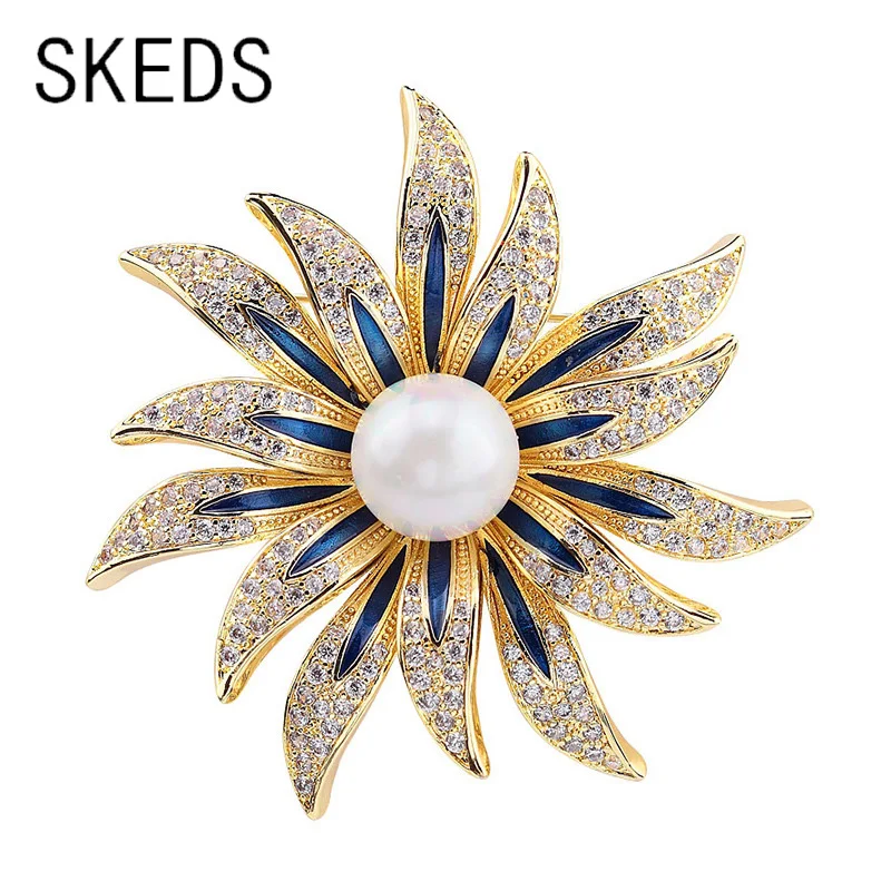 Skeds Elegant Crystal Pearl Flower Brooches For Women Luxury Drip Glaze