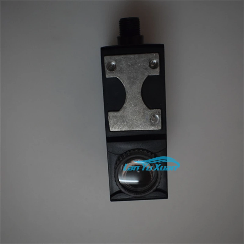 

Italy new original genuine TL50-W-815 photoelectric switch, eye, color mark sensor