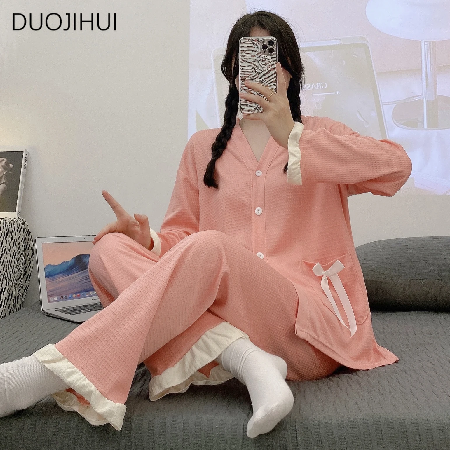 Рисунок 4 - DUOJIHUI милые повседневные домашние