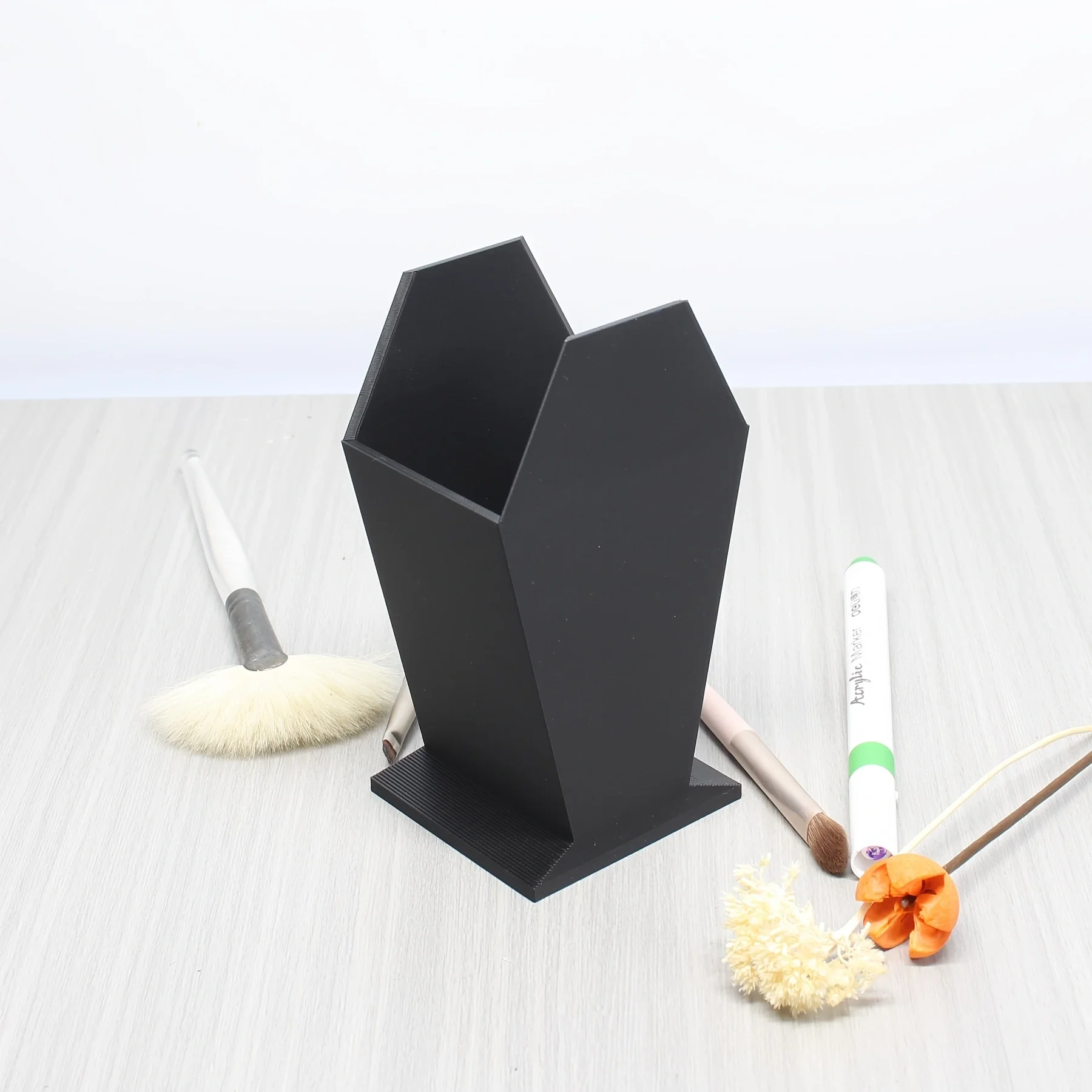 Gothic Coffin Shaped Makeup Brush Holder - Lightweight Plastic Desktop Organizer for Dresser or Office Playor 2