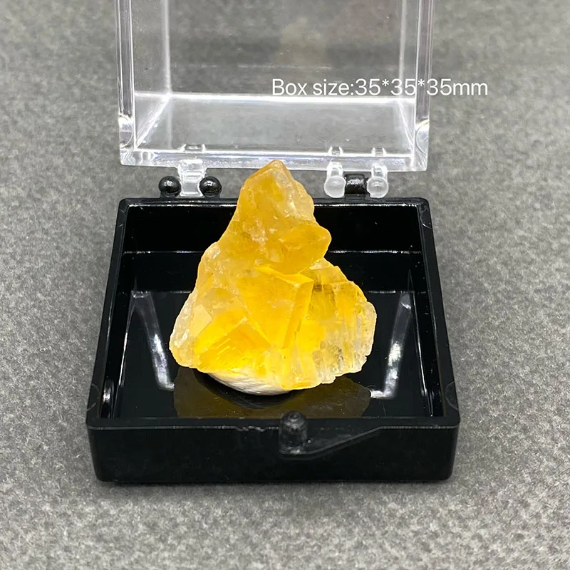 100%  Natural yellow fluorite Mineral Specimens Stones and Crystals Healing Crystal from Spain  +Box size:35*35*35 mm