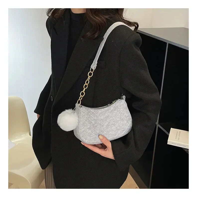 Stylish Women's Leather Tote Bag, Mini Crossbody Bag with Chain Strap, Solid Color Casual Underarm Shoulder Purse for Daily Use