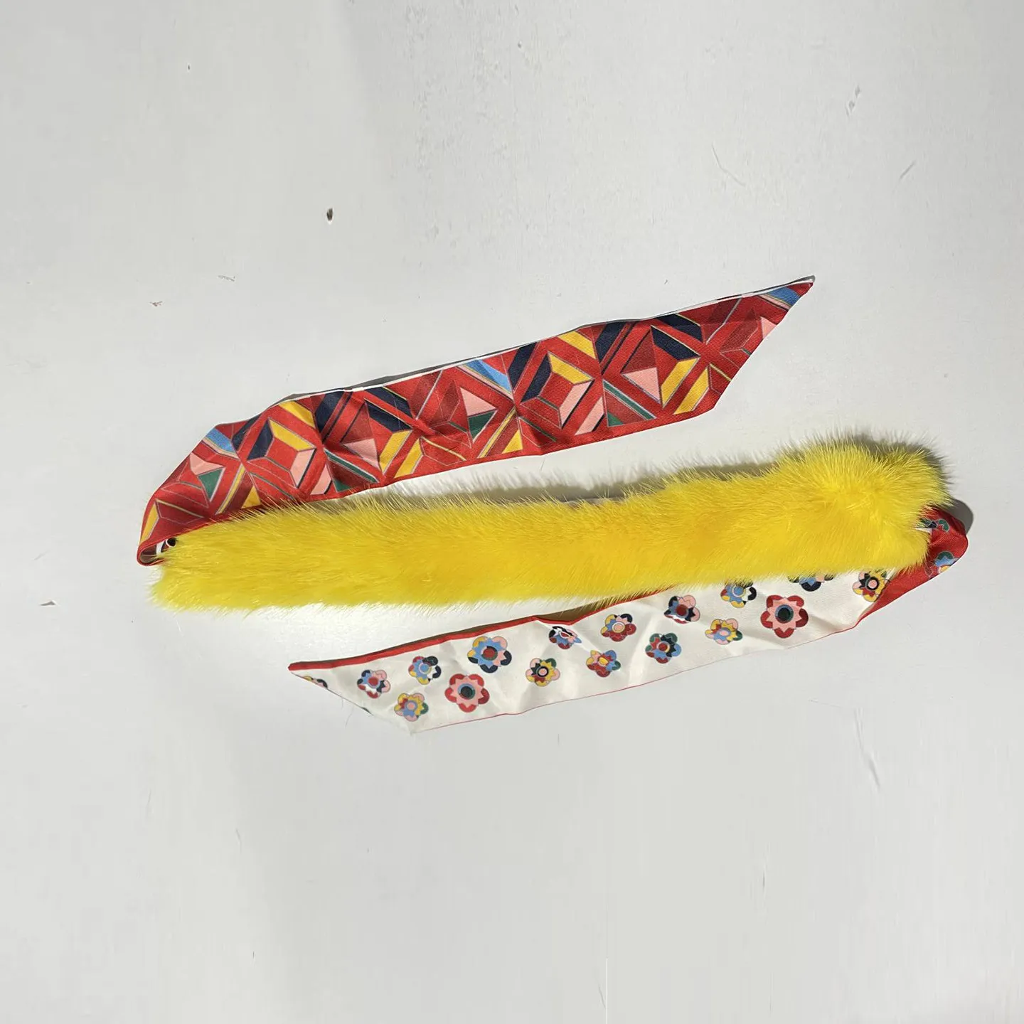 Damen-Vollpelz-Schal aus echtem Nerzfell, luxuriöse Pelzwickel für kaltes Wetter, schicke Accessoires, perfekte Geschenkidee. – Detail 17