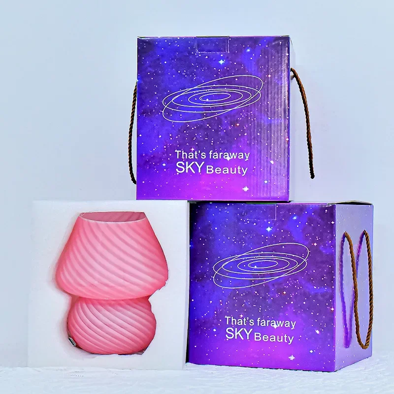 Рисунок 5 - Теплые милые цветные стеклянные ночники в виде грибов