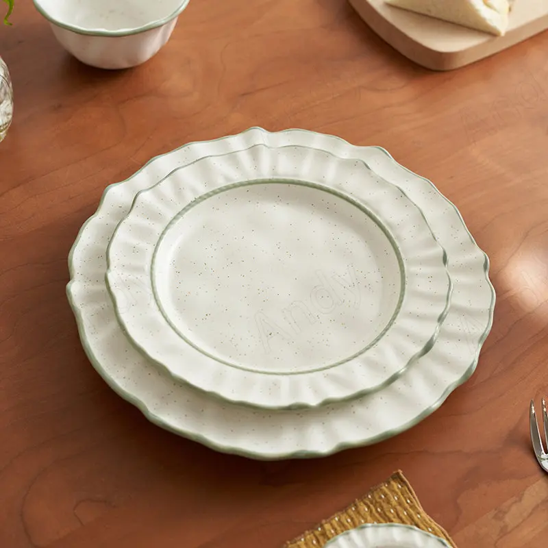 

Set Piring Makan Keramik Modern Stroke Sederhana dengan Tangan Restoran Barat Steak Piring Pusat Pernikahan Desktop Piring Salad