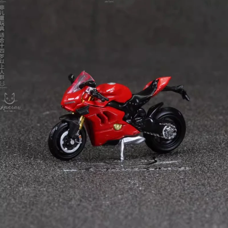 다이캐스트 오리지널 1:64 스케일 두카티 파니갈레 V4S 시뮬레이션 합금 자동차 모델 컬렉션 장식 장난감 선물 기념품 디스플레이