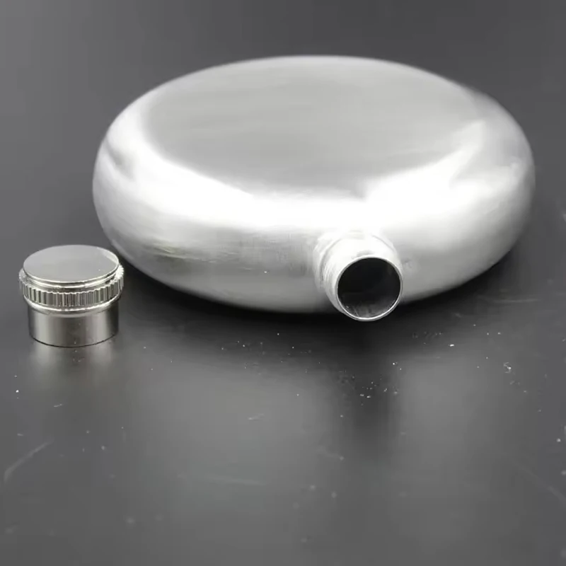 Description Picture 5 of item5oz Portable Metal Liquor Pocket Container with Lid Stainless Steel Mini Leak Proof Round Hip Flask