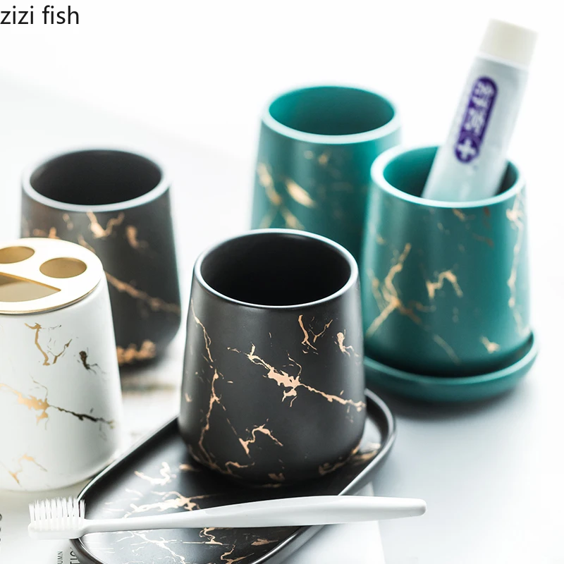 Ceramic Bathroom Tumbler With Gilded Marble Texture Set_voghion.com