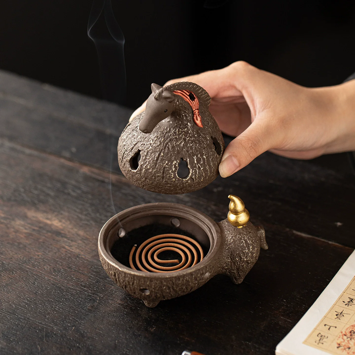 Antique Zisha Tang Horse Incense Burner, Ceramic Censer for Stick Incense, Fortune Horse Statue Home Decor, Zen Desktop Ornament