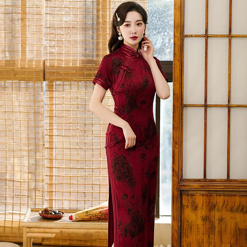 

2023 Autumn New Short-sleeved Improved Cheongsam Chinese Style Cheongsam Slim-fit Slit Long Qipao Women's Dress Wedding Dress