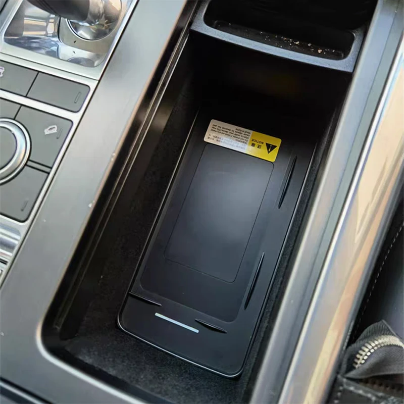 

Автомобильное беспроводное зарядное устройство, 15 Вт, быстрое зарядное устройство, держатель для Range Rover Sport 2018 2019 2020 2021