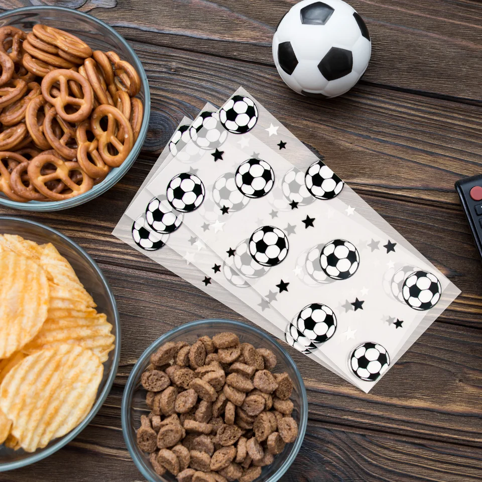 JIYIN Soccer Gift Bags, 50Pcs Plastic Soccer Goodie Snack Candy Treat...