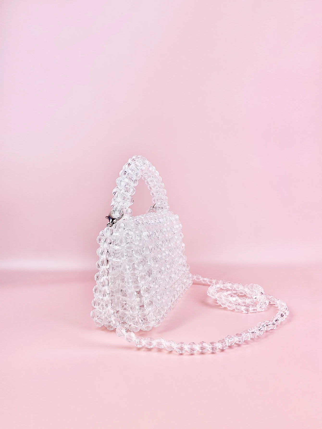 New Handmade Beaded Simple Advanced Handheld One Shoulder Oblique Straddle Bag Small Fresh Beaded Small Bag
