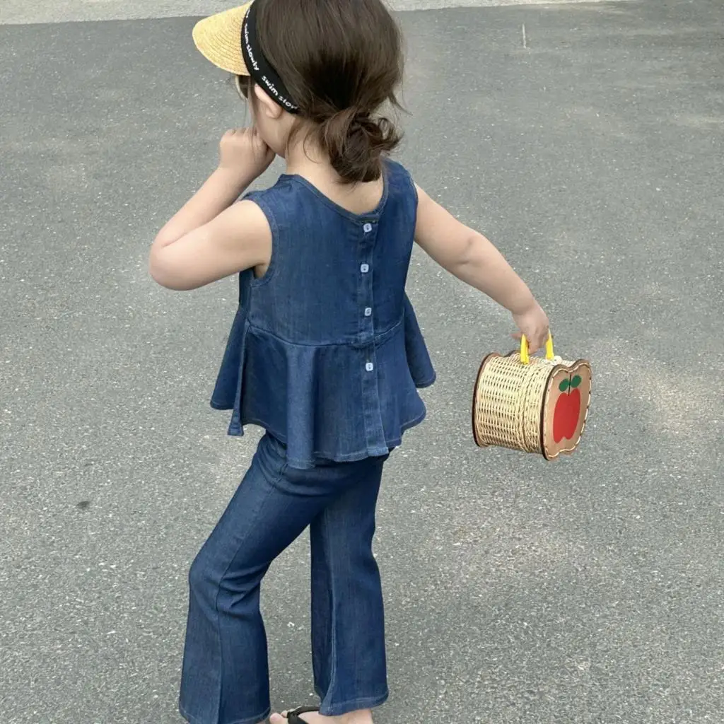

Children Clothing Set 2023 Summer New Korea Girl's Suit Sleeveless Vest+Bell Bottoms Jeans Two Piece Suit