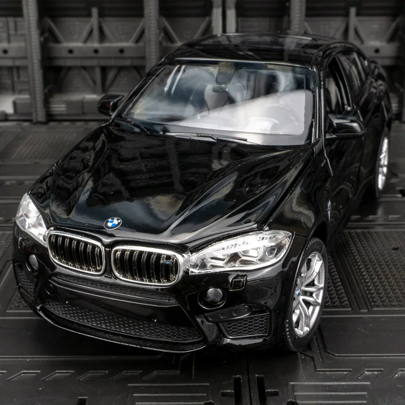 Модель автомобиля 1:24 из сплава литой миниатюрный автомобиль 6 серии X6M купе