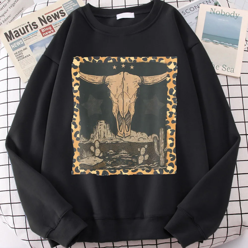 

Black Oversized Bestsell Female Streetwear Y2K Girl Design Clothes Winter Woman Harajuku Graphic Printing Hoodies CRAZY GRAFFITI