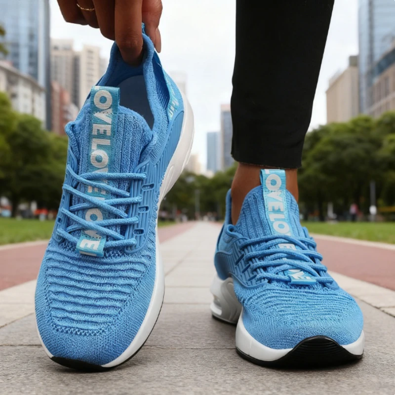 Hot Sale Men's Sneakers Lightweight Knitted Upper Breathable Running Shoes Casual Fashion Sneakers for Walking Gym Activities