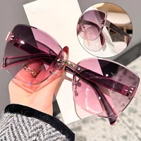 نظارات كات آي كبيرة بدون إطار – موضة 2025 وحماية UV 😎✨