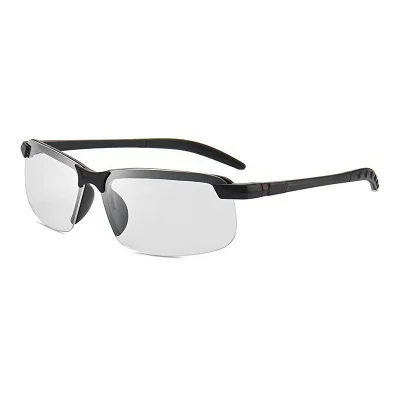Transparent lens