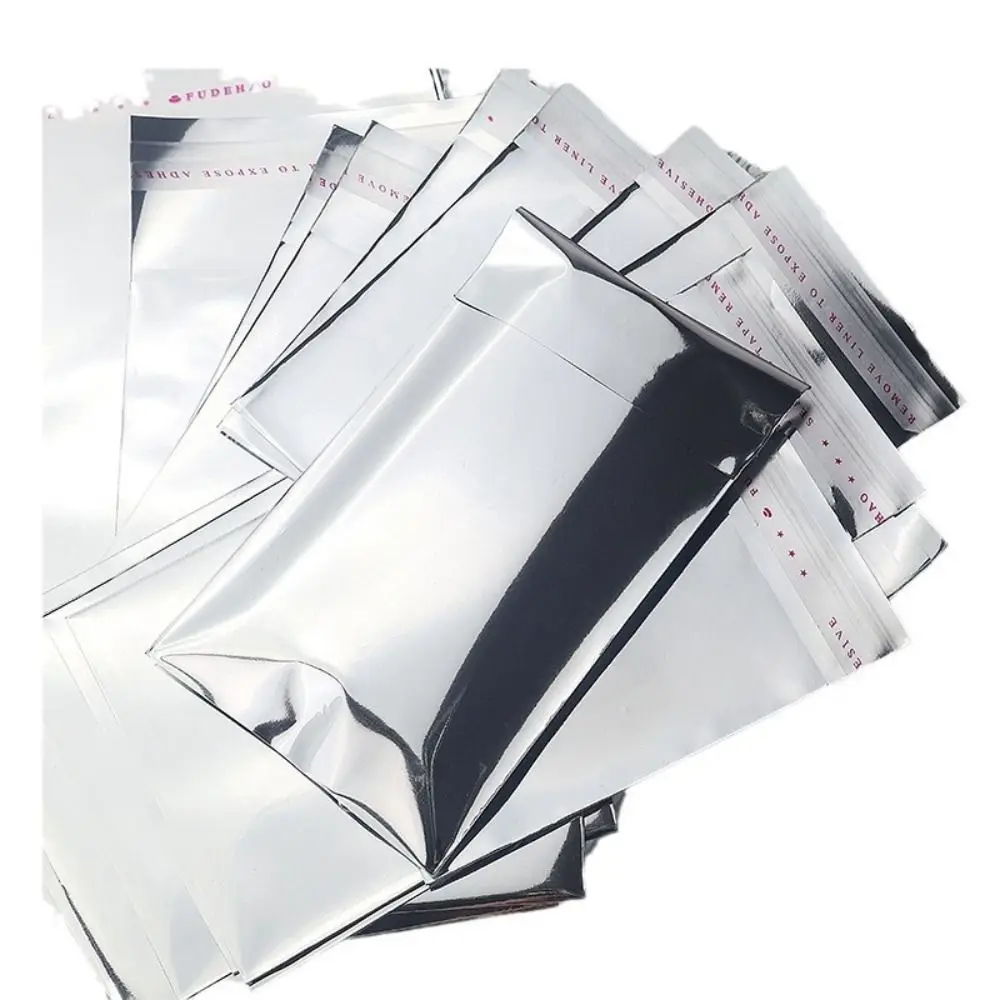 100 Stück Neue Aluminiumfolie Selbstklebende Verpackungsbeutel Silberne Selbstklebende Fotokarten-Hüllen Idol-Kartenhüllen Dokumentenhüllen – Detail 2