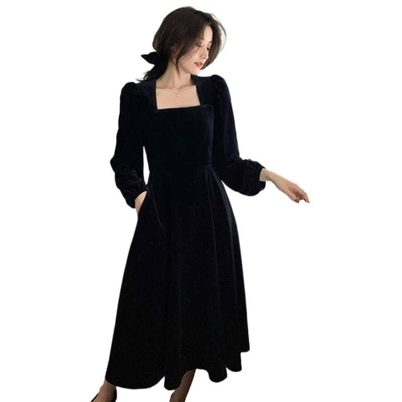 

Korean velvet Dresses Autumn 2022 French Vintage Hepburn Style Square Neck Black Dress Winter velour Dresses