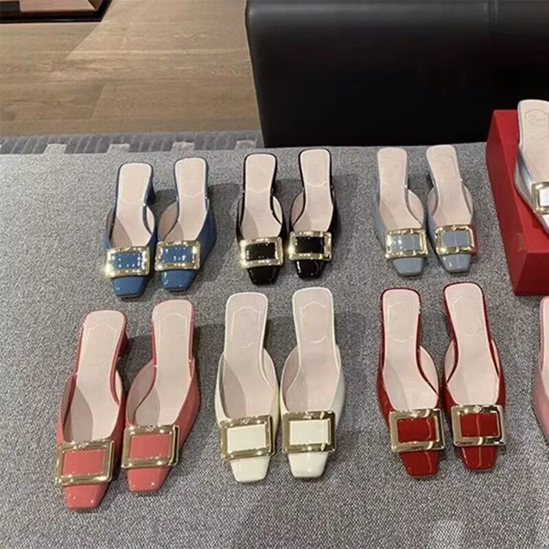 

High Quality Women's Slippers 2023 Summer New Square Headed Square Heel Fashion Square Buckle Baotou Thick Heel Lazy Sandals