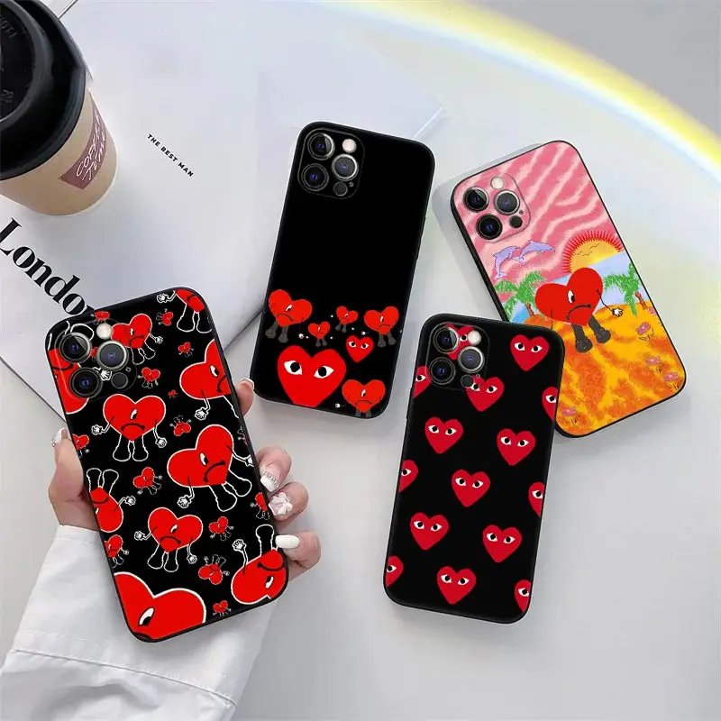 

Bad Bunny Heart Rabbit Phone Case for iPhone 11 15 Pro Max Case Coque 14 Plus 13 Pro 12 11 X XS XR 7 8 SE 2020 6s TPU Soft Cover