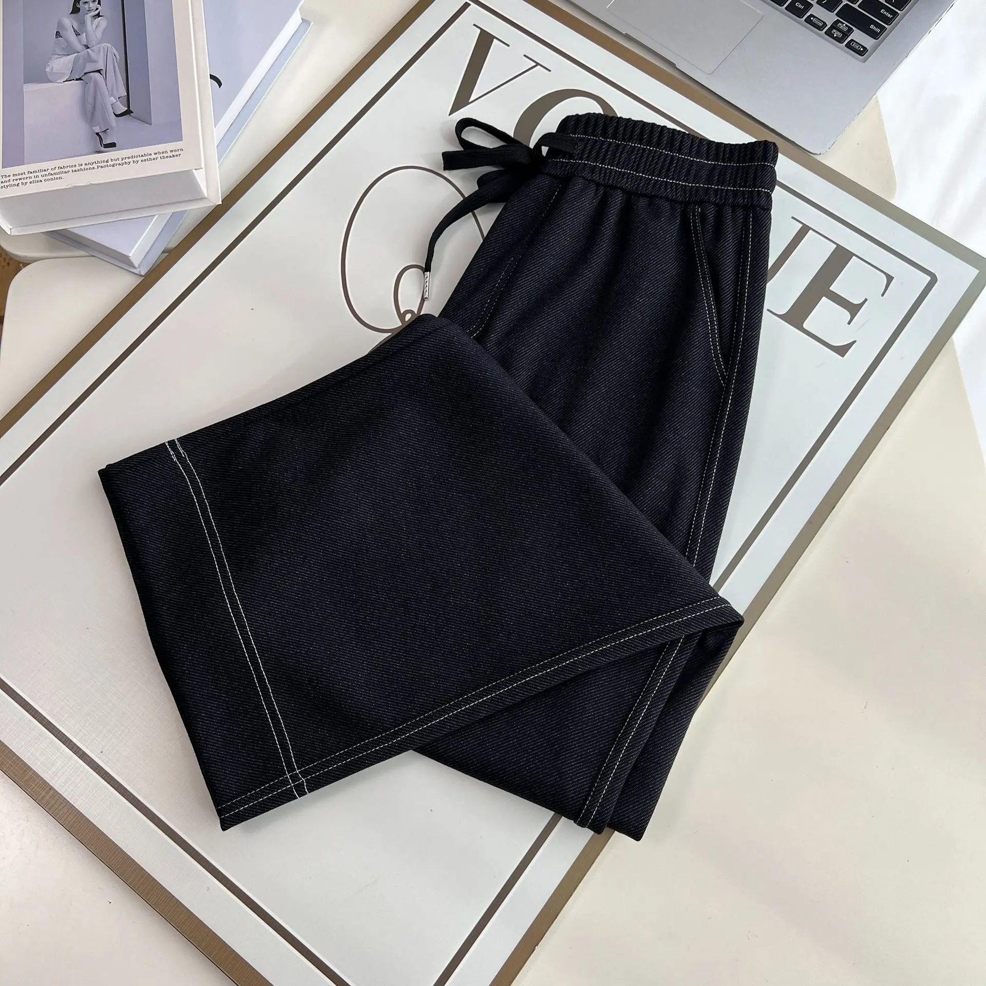 Fashion Plus Size Women's Straight Leg Jeans New Autumn Style Casual Drawstrings Waist Full Length Pants 25007