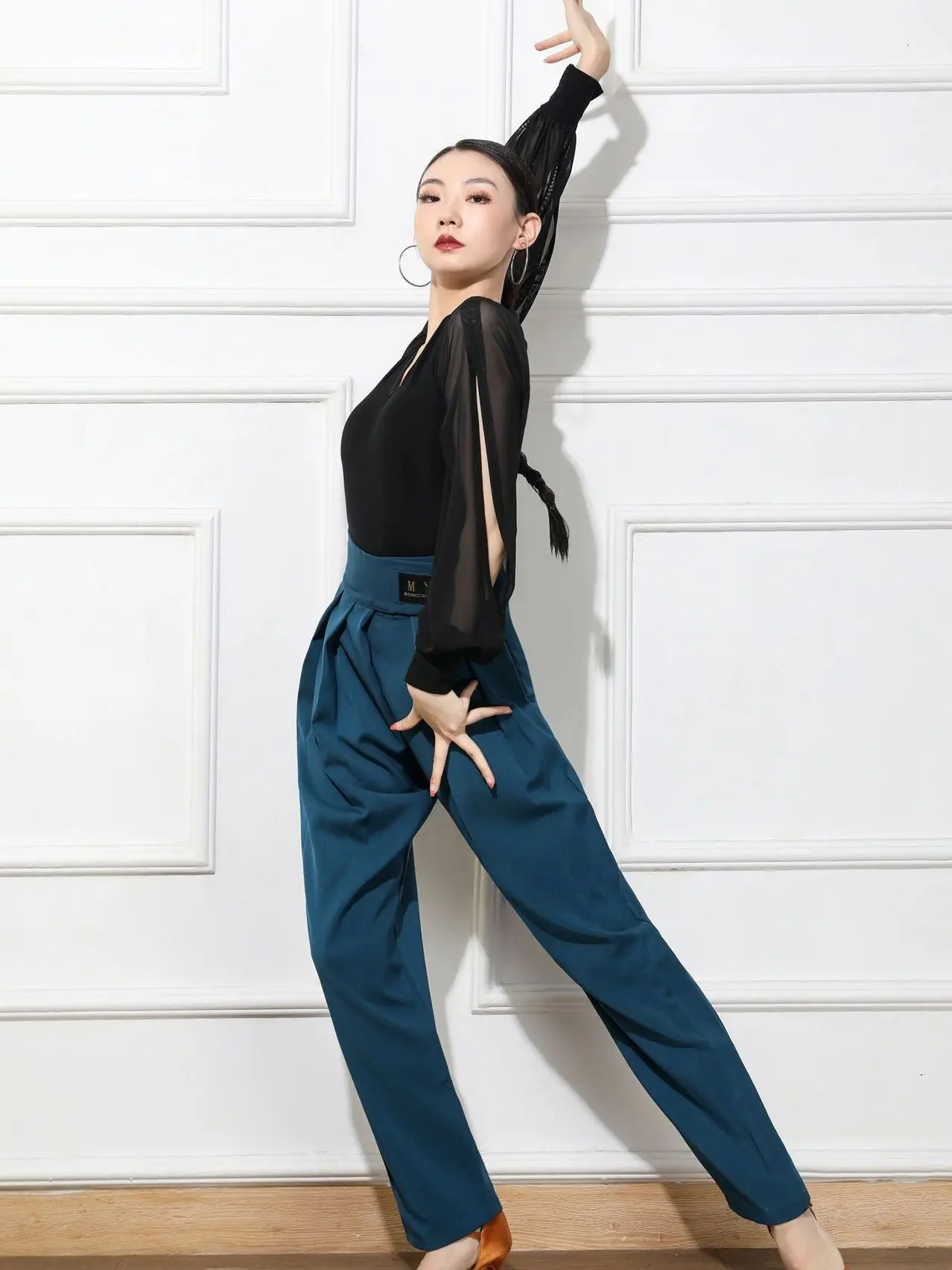 Solid Color Modern Latin Dance Practice Pants Belly Costume Classical High Waist Competition Line trousers Women Ballroom Jazz
