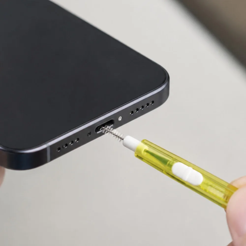Ultimate Mobile Device Cleaning Kit - Retractable Brush & Dust Plug Set