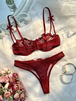 Lingerie Sexy en dentelle transparente pour femmes, sous-vêtements érotiques, ensemble soutien-gorge et culotte, vêtements de nuit, costume brodé Floral 6