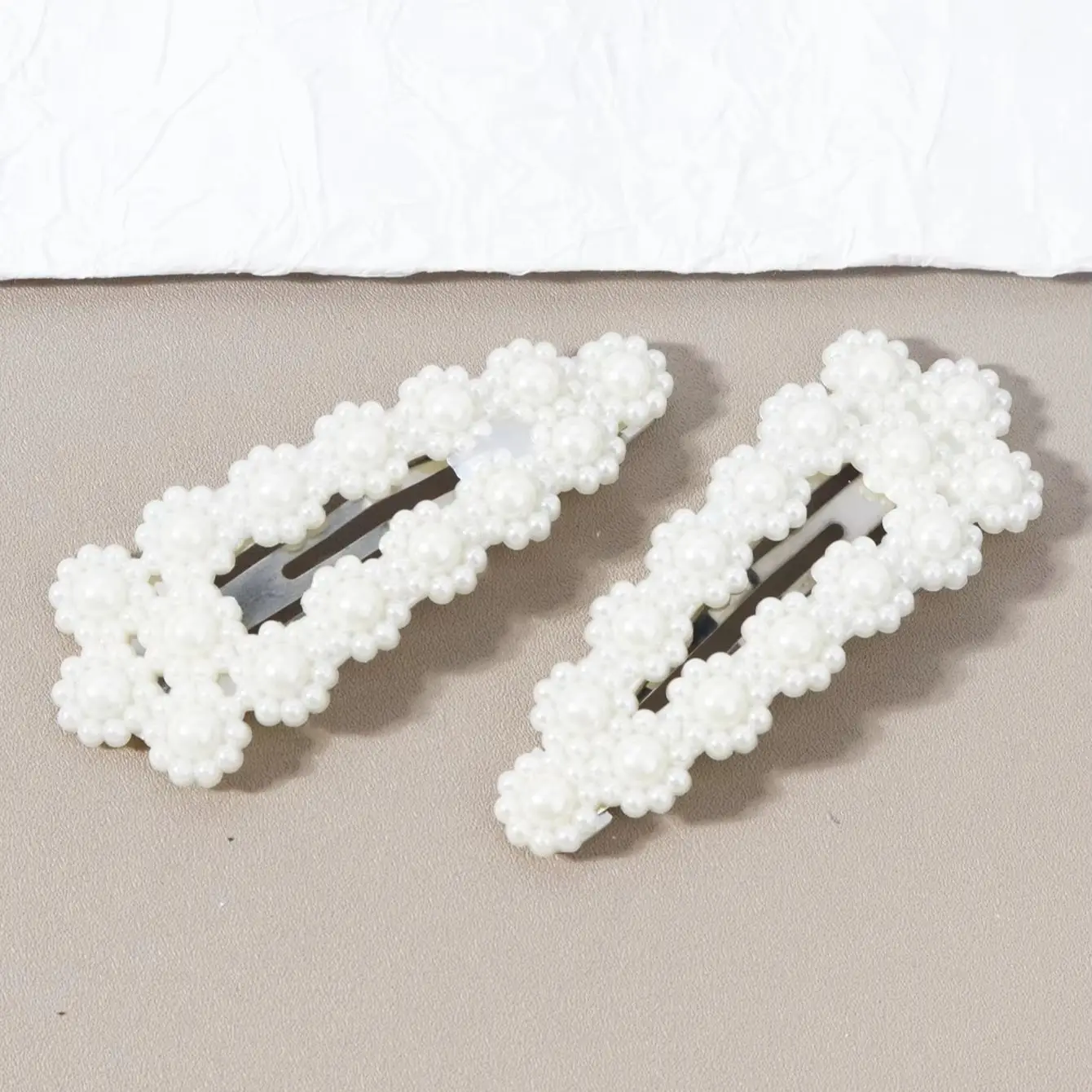 2pcs 여성용 모조 진주 헤어 클립, 귀여운 앞머리 헤어 클립, 다양한 상황에 적합한 세련된 헤어 클립