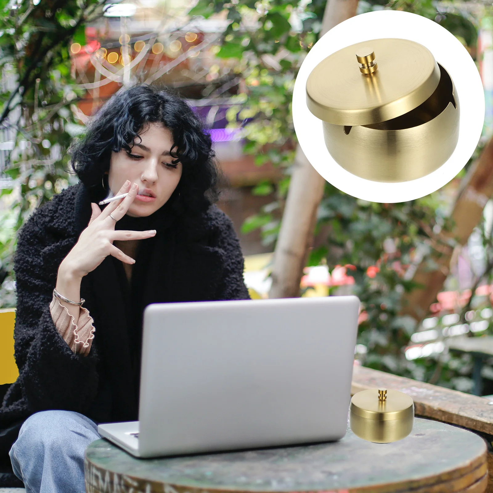 

Ashtray Vintage Smoking Container with Lid Tabletop Accessories Smoker Home Adornment Simple Household Novel Gift