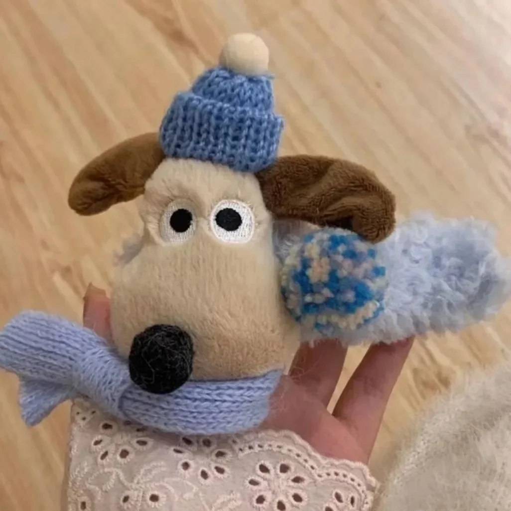 Blue hat scarf puppy plush duckbill clip